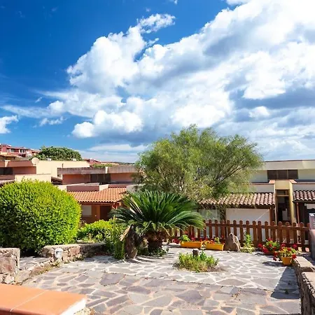 Apartment Cozy House Sea View Of Golfo Aranci